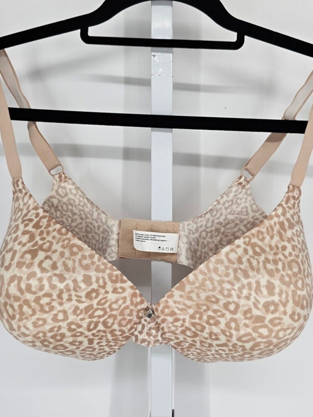 Self Expressions by MAidenform Womens Sz 36DD Lightly Padded T Shirt Bra Leopard